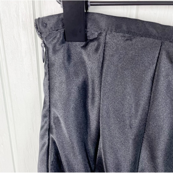 Vintage 90s Y2K JBS Ltd Black Silky Satin Midi Skirt A-line Size Medium Gothic - Picture 5 of 5